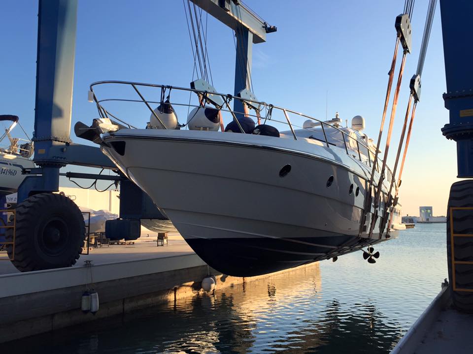 Cambio Gestione Cantiere Navale per il diporto nel Marina del Gargano