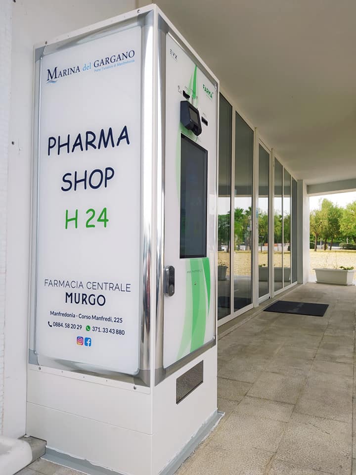 Distributore h 24 Farmacia Murgo in Marina