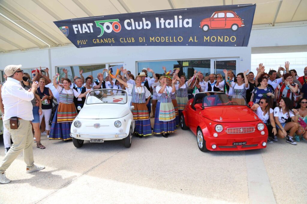 1° Fiat 500 World Wide Meeting Manfredonia