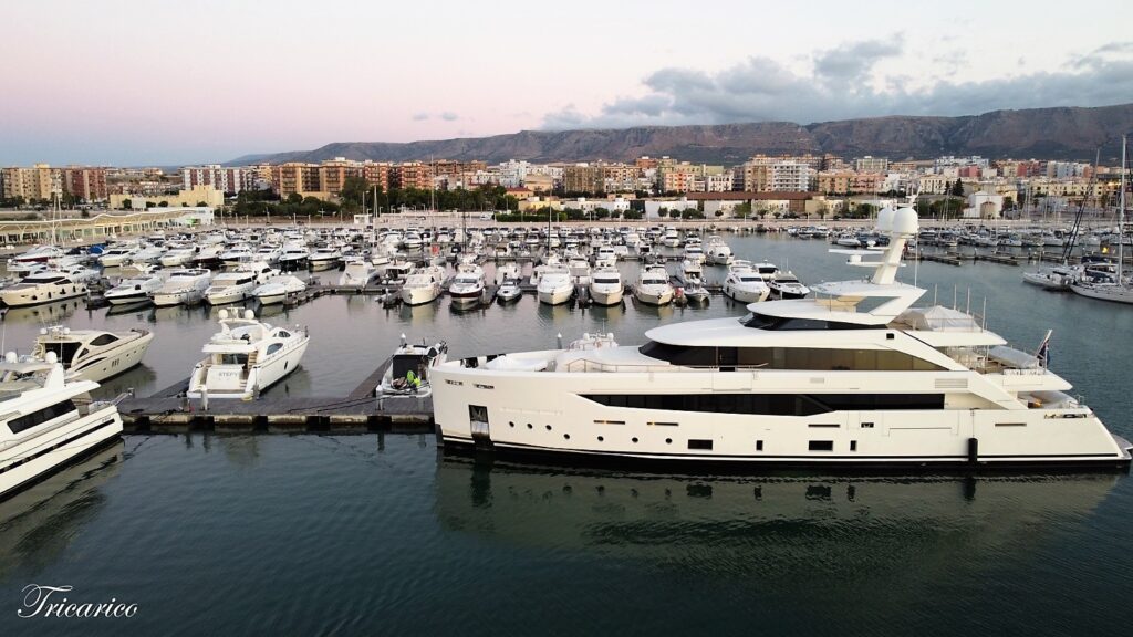 Benvenuti M/Y Serenity by Mondomarine