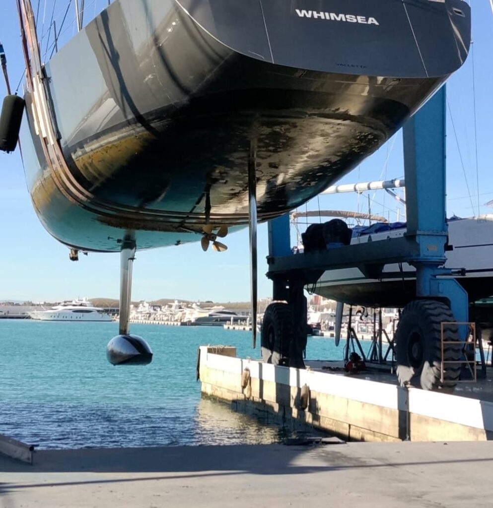 Cantiere Marina del Gargano accoglie Whimsea